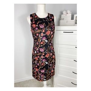 WHITE HOUSE BLACK MARKET WHBM | Embroidered Floral Sheath dress 8